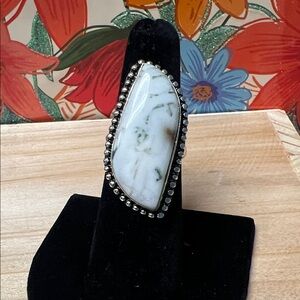 White Buffalo Ring Silver overlay/plated ring Size 7 New